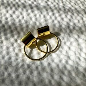 Gold tone hoop earrings